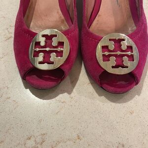 Tory Burch peep toe heels SZ 7